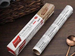newspaper pattern baking tray